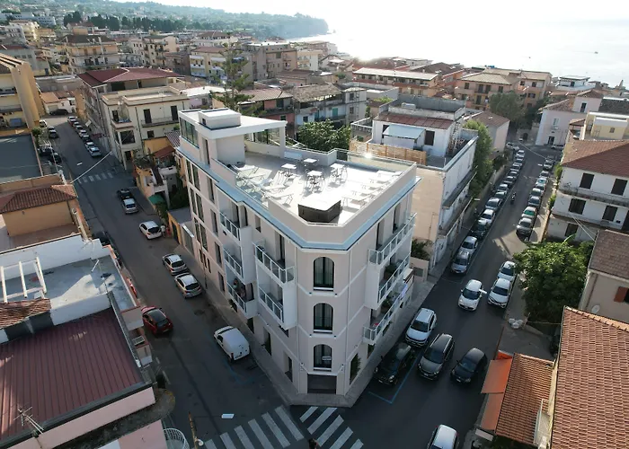 Solmaris Tropea City Center - Rooms & Suites - Private Parking